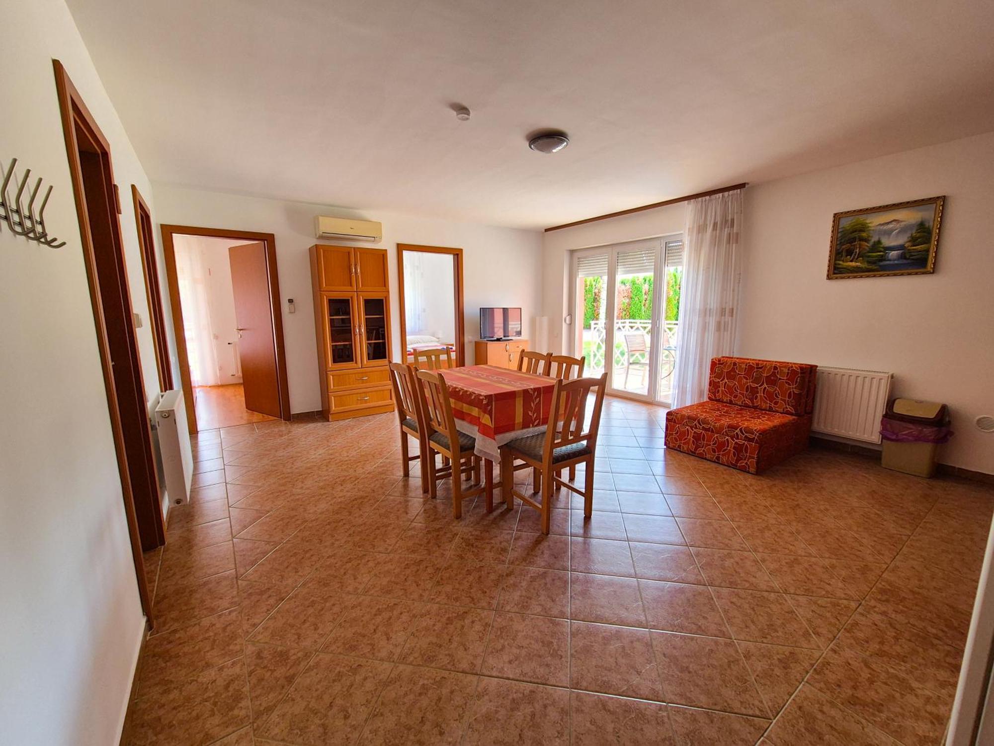 Ildiko Apartmanhaz Zamárdi Exterior foto